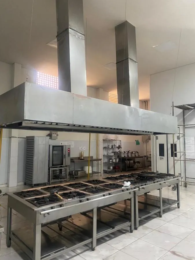 Fogão para cozinha industrial: como acertar na compra